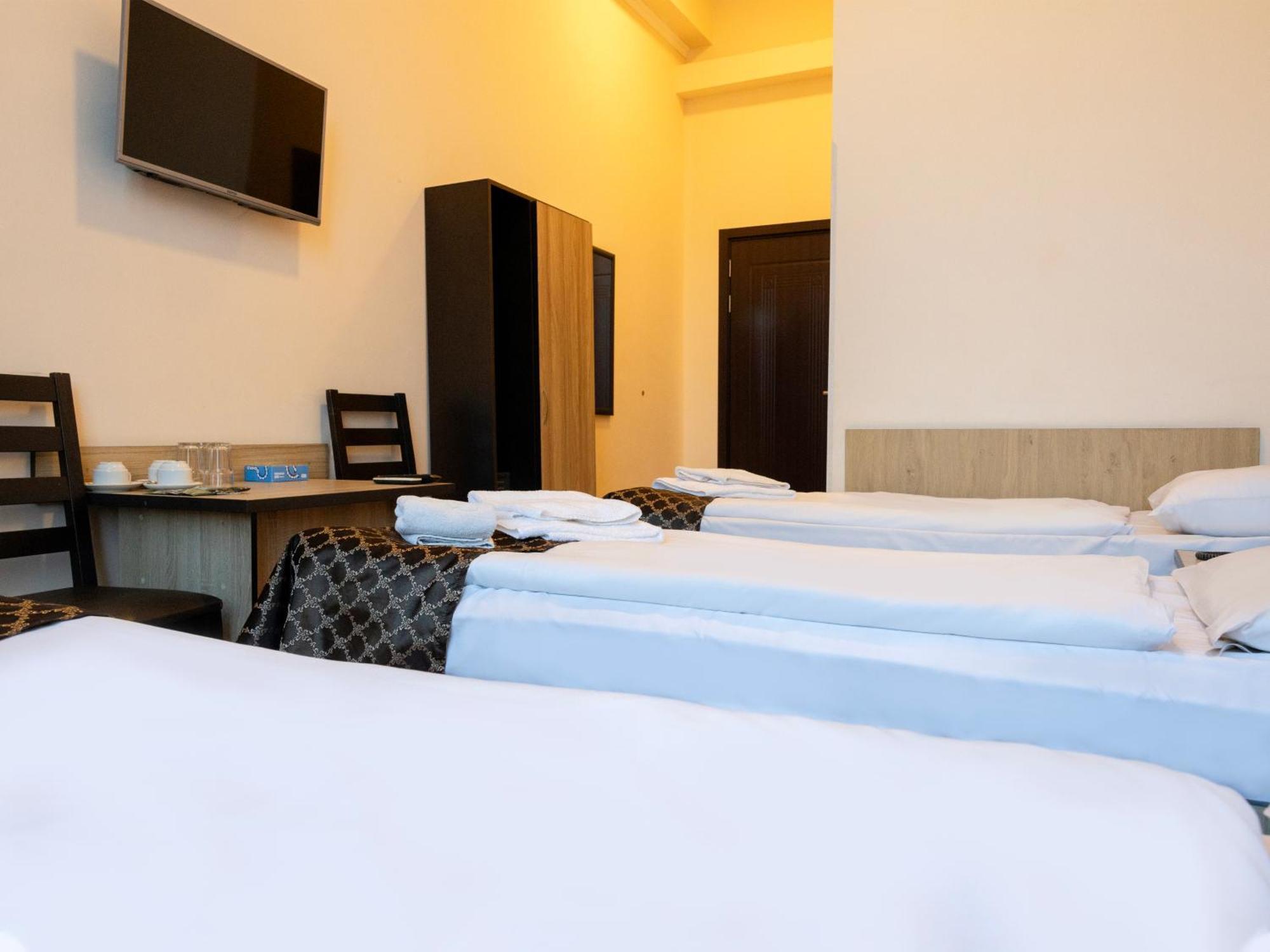 Comfort Hotel เยเรวาน ภายนอก รูปภาพ